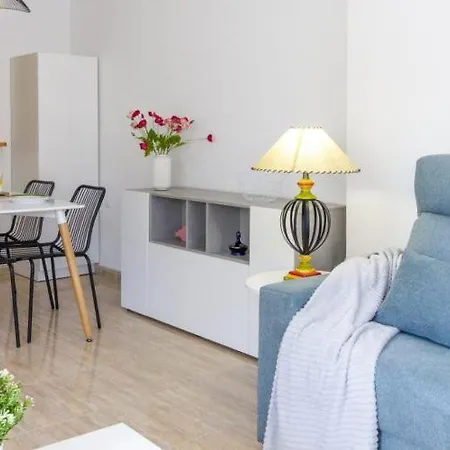 M&r Trini Beach, Parking Privado Διαμέρισμα